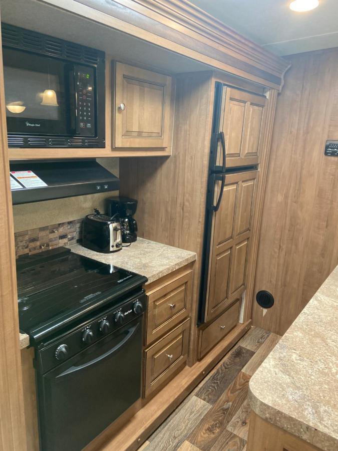 فندق Cozy Camper - Free Parking ميامي المظهر الخارجي الصورة
