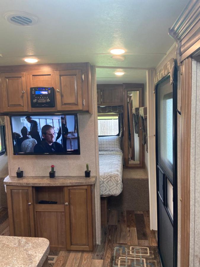 فندق Cozy Camper - Free Parking ميامي المظهر الخارجي الصورة